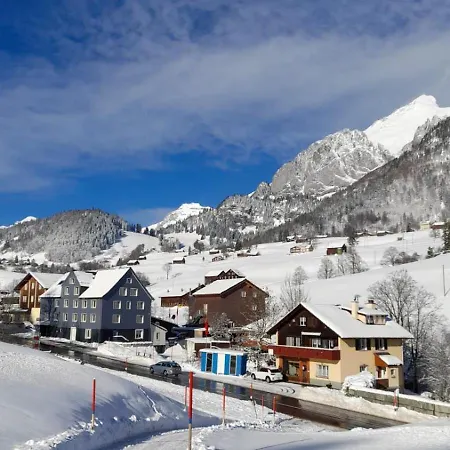 Haus Am Bach In Toggenburg Appartement